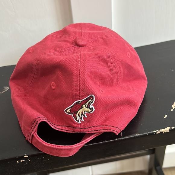 NHL - Phoenix Coyotes Hat OS - Picture 3 of 8